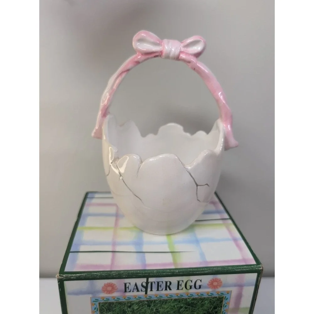 Ceramic Egg Basket, Easter, In‎ Original Box & Packaging, Pink Bow Vintage